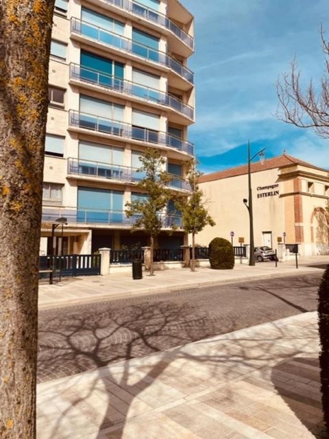 Apartmán Le 21 Épernay Exteriér fotografie